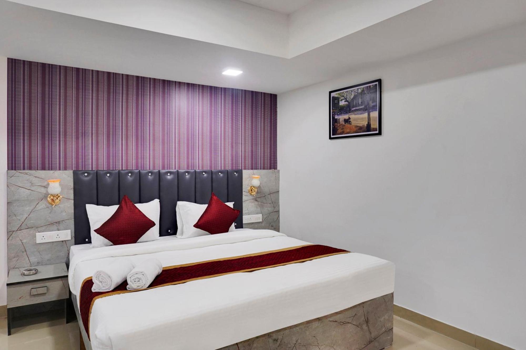 Hotel Orchard Park Pune Eksteriør billede